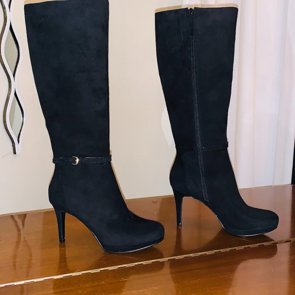 Nine West Shoes - NWOB Nine West Genuine Suede Leather Heel Boot 7.5